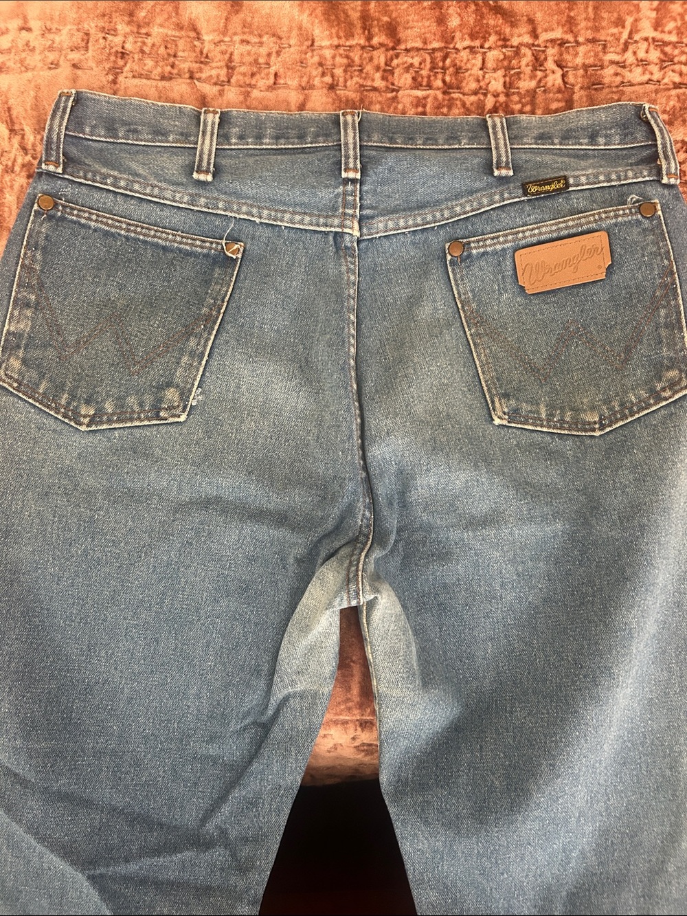 Wrangler Men’s Light Blue Relaxed Fit Jeans